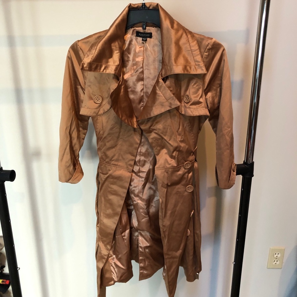 Bebe - Women’s Vintage VTG gold satin trench jacket - Size Medium